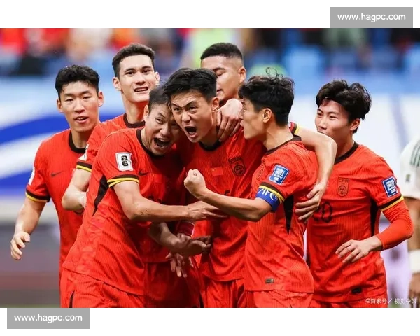 中国国足迎战泰国队引发热议 球迷期待突破历史成绩的新篇章 中国国足迎战泰国队引发热议 球迷期待突破历史成绩的新篇章